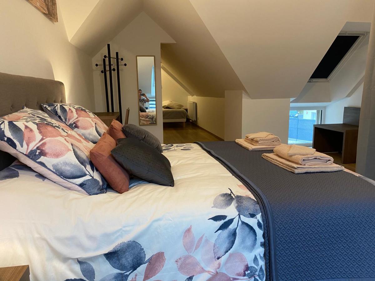 La Giendrotais Bed and Breakfast Corseul Eksteriør billede